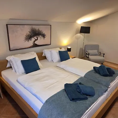 Monsena Olive Apartment *